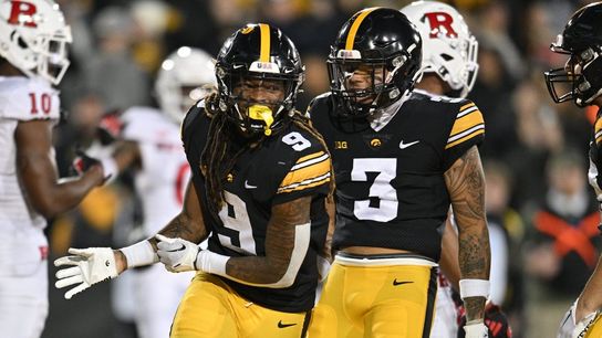 No. 16 Iowa in Big Ten title game if Hawkeyes beat Illinois (College Football)