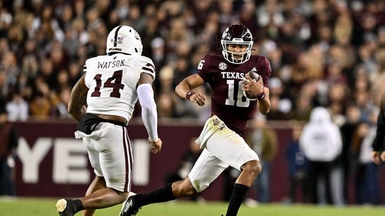 Texas A&M's Jaylen Henderson uses arm, legs to beat Mississippi State (College Football)