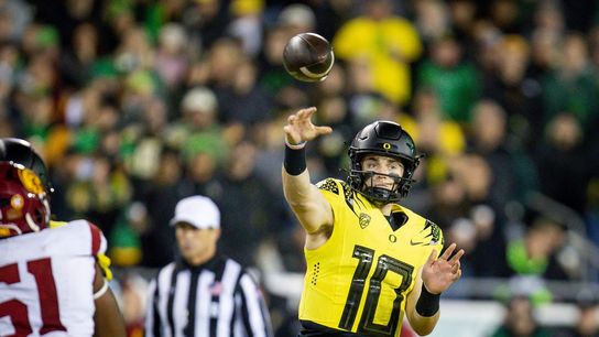 Does Bo know Heisman? Oregon's Nix newest leader (College Football)