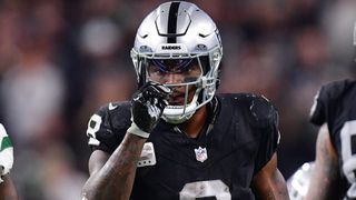Report: Likely no franchise tags for RBs Josh Jacobs, Saquon Barkley, Tony Pollard (NFL)