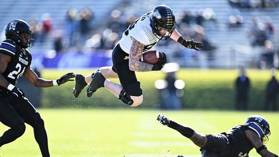 Northwestern takes down Purdue, becomes bowl eligible (College Football)