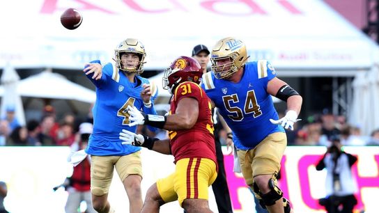UCLA takes advantage of USC's mistakes to snap skid (College Football)