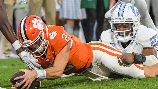 Clemson topples No. 20 North Carolina for third straight win (College Football)
