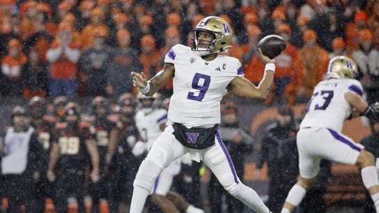 No. 4 Washington insists focus is solely on Wazzu (College Football)