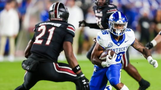 Spencer Rattler leads South Carolina past Kentucky (College Football)