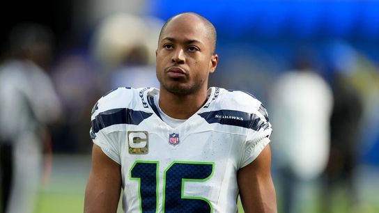 Tyler Lockett agrees to revised deal: 'Seattle is home' (NFL)