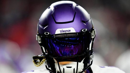MNF Week 12: Bears-Vikings Preview, Props, Prediction (NFL)