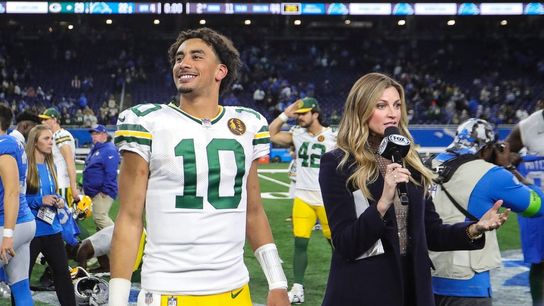 NFL roundup: Jordan Love's 3 TDs help Packers upset Lions (NFL)