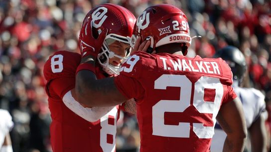Dillon Gabriel passes No. 13 Oklahoma past TCU (College Football)