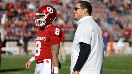 Oklahoma QB Dillon Gabriel enters portal, weighing 2024 draft (College Football)