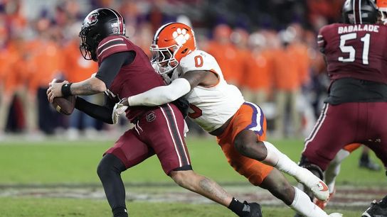 No. 24 Clemson extends dominance of rival South Carolina (College Football)