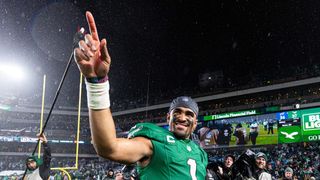 NFL's first-ever 'MNF' flex bumps Chiefs-Patriots for Eagles-Seahawks (NFL)