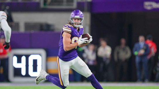 Report: Vikings TE T.J. Hockenson to start season on PUP (NFL)