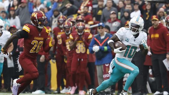 Tyreek Hill, Dolphins burn Commanders with big plays (NFL)