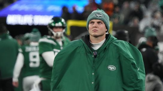 Jets' Saleh 'undecided' at QB, insists Zach Wilson 'wants the ball' (NFL)