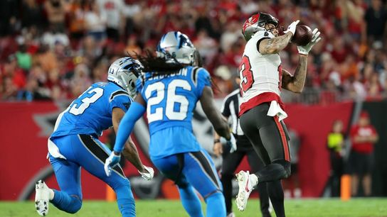 Bucs WR Mike Evans reaches 1,000 receiving yards for 10th time (NFL)