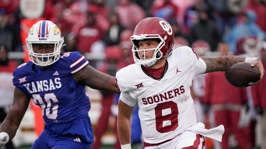 Oregon lands veteran transfer QB Dillon Gabriel (College Football)
