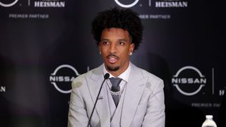 LSU QB Jayden Daniels wins Heisman Trophy (College Football)