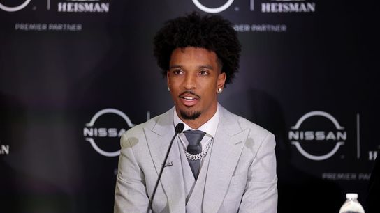 LSU QB Jayden Daniels wins Heisman Trophy (College Football)