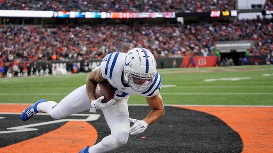 Playoff race rolls into Indy, pairs Colts, Steelers in Saturday showdown (NFL)