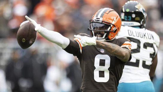 Joe Flacco helps the Browns survive a battle of turnovers against Jaguars (NFL)
