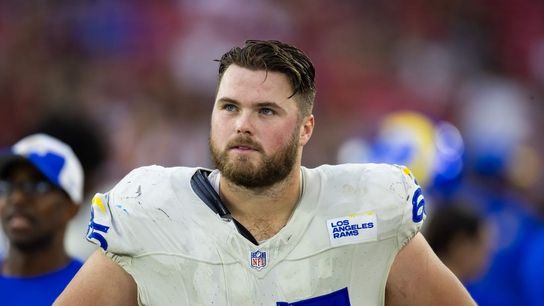 Bears reach 1-year deal with C Coleman Shelton (NFL)