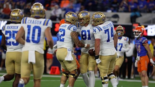 UCLA scores 28 unanswered points to beat Boise State (College Football)