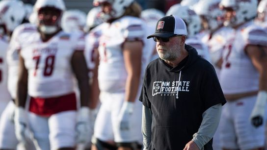 New Mexico State replaces coach Jerry Kill with Tony Sanchez (College Football)