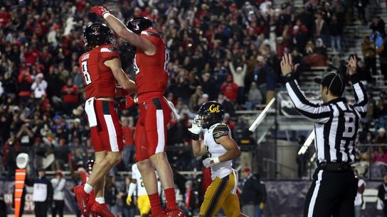 Texas Tech runs off 27 straight points beats Cal in Independence Bowl (College Football)