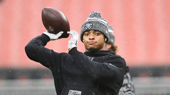 Report: Steelers won't pick up QB Justin Fields' option (NFL)