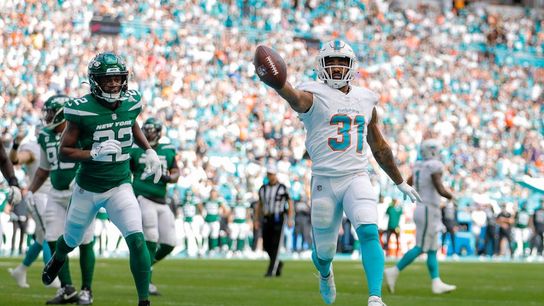 Raheem Mostert sets TD mark as Dolphins blast Jets (NFL)