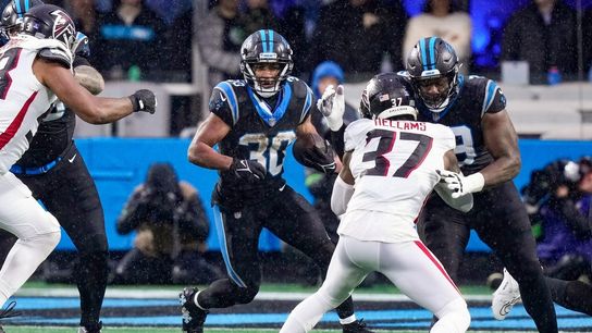 Panthers weather Falcons on Eddy Pineiro's late FG (NFL)