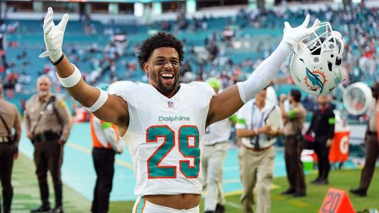 Broncos confirm 3-year deal with S Brandon Jones (NFL)