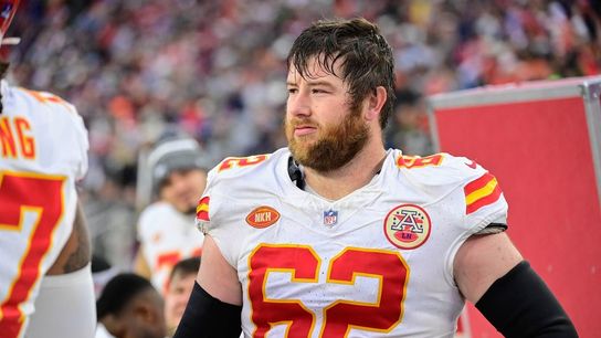 Chiefs rule out G Joe Thuney (pec), WR Skyy Moore (knee) (NFL)