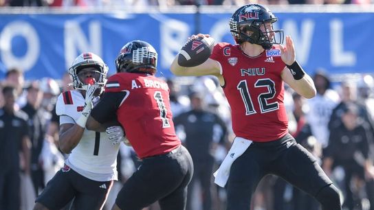 Bowl roundup: Trickery lifts Northern Illinois over Arkansas State (College Football)