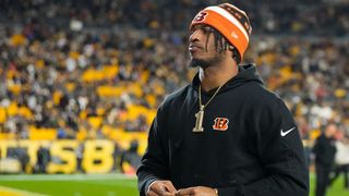 Bengals WR Ja'Marr Chase (shoulder) to decide Sunday if he can play (NFL)