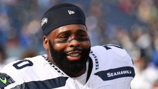 Seahawks GM: Pro Bowl OL Jason Peters to retire (NFL)