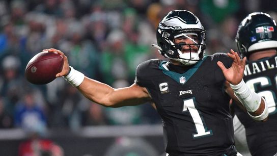 Road-weary Cardinals draw testy Eagles in coach reunion (NFL)