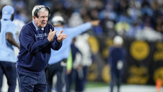 North Carolina, top defensive coach Gene Chizik part ways (College Football)