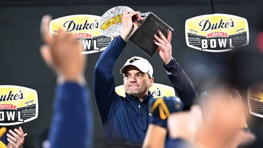West Virginia coach Neal Brown gets 1-year contract extension (College Football)