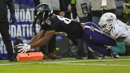 Ravens clinch AFC's No. 1 seed with 56-19 drubbing of Dolphins (NFL)