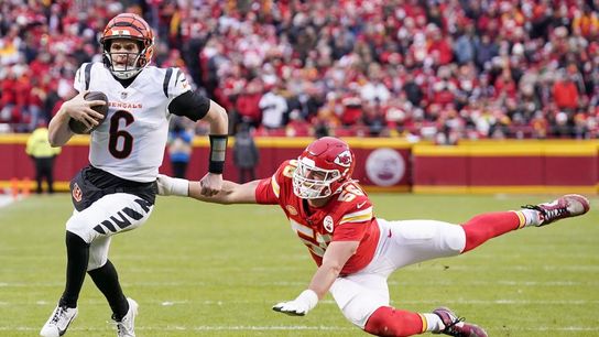 Chiefs top Bengals, clinch AFC West (NFL)