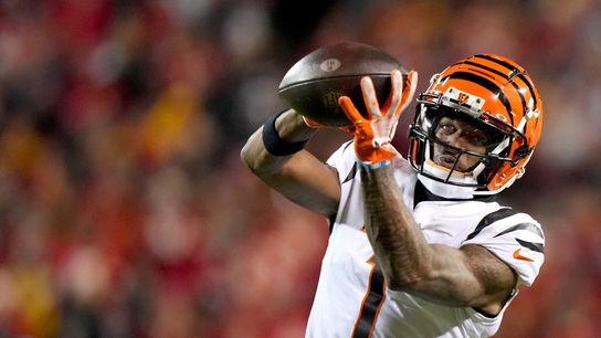 Bengals WR Ja'Marr Chase returns to practice field (NFL)