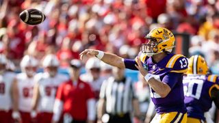 No. 13 LSU scores last, edges Wisconsin at ReliaQuest Bowl (College Football)
