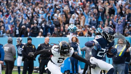 Titans finish strong, eliminate Jaguars from playoffs (NFL)