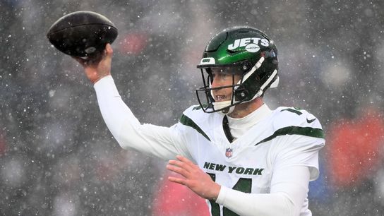 Falcons add veteran Trevor Siemian to QB room (NFL)