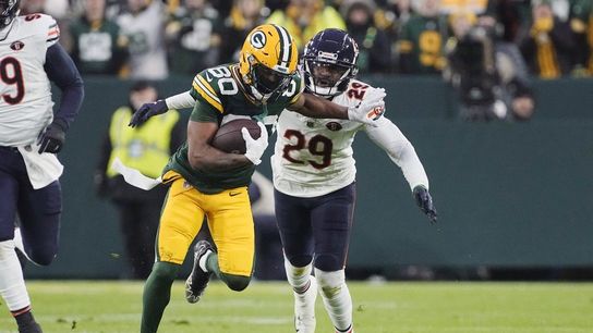Jordan Love guides Green Bay to 17-9 win, playoff bid (NFL)