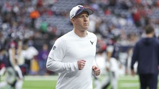 Reports: OC Bobby Slowik, QB coach Jerrod Johnson stay with Texans (NFL)