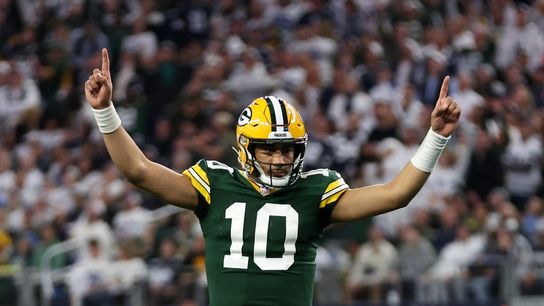 Iconic Packers-49ers matchup drawing heavy action (NFL)