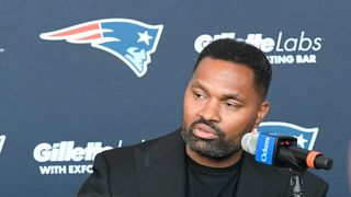Patriots targeting right QB to lead team in 'right direction' (NFL)